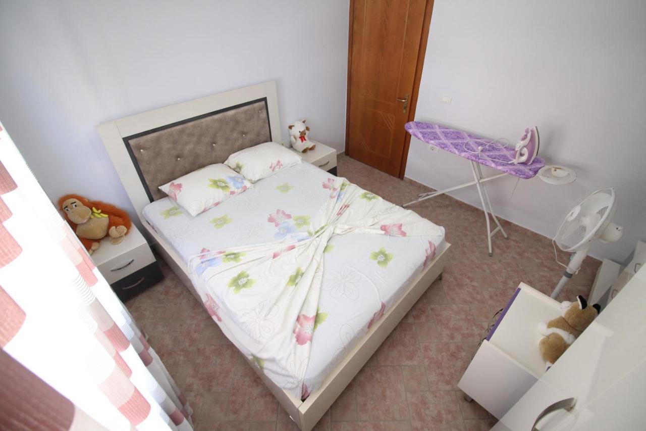 Irina Home Sarandë Exterior foto